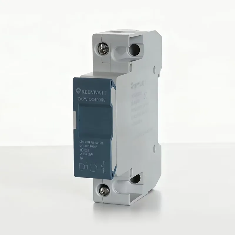 Pourquoi les systèmes d'énergie solaire ont-ils besoin de porte-fusibles CC ? Un guide simple sur la protection des circuits